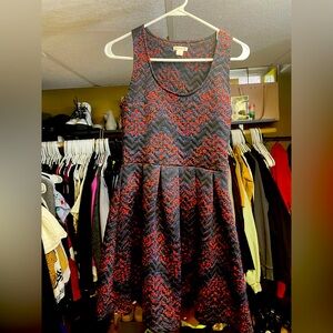 Short target dress quilted red and blue